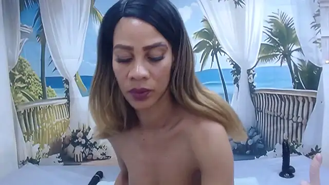 GlowGoddessxx online show from 23, 4, 2026