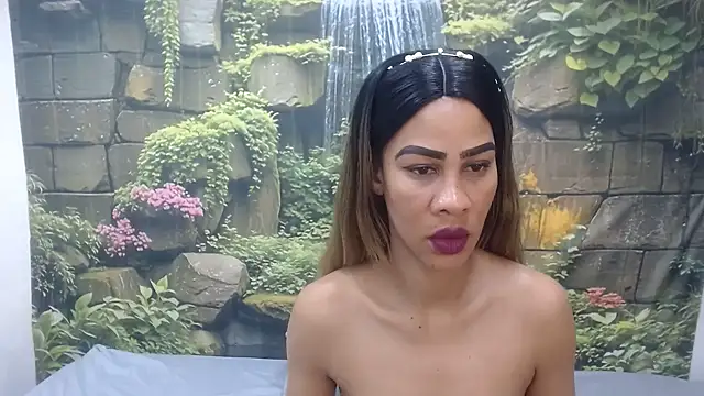 GlowGoddessxx online show from 27, 6, 2026