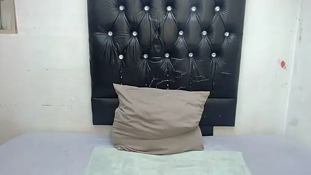 GlowGoddessxx online show from 26, 7, 2026