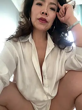 anna yngs online show from 22, 7, 2026