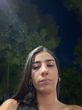 Snapshot of -juicy_ chatting on 18, 12, 2025 -juicy online show from 18, 12, 2025