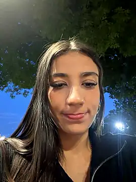 -juicy  online show from 13, 5, 2026
