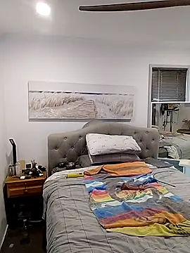 iamthepublickmasterbater online show from 10, 9, 2025