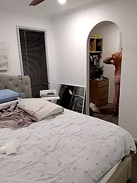 iamthepublickmasterbater online show from 8, 11, 2025