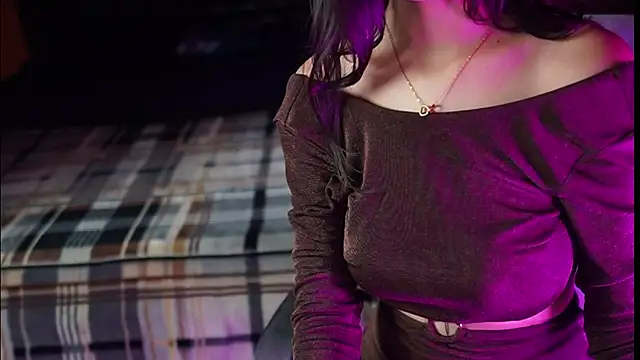 NidhiChandra online show from 15, 9, 2025