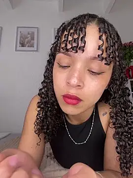 Yasmin777  online show from 2, 5, 2026