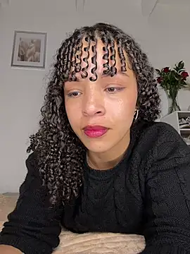 Yasmin777  online show from 23, 7, 2026