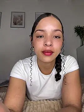 Yasmin777  online show from 1, 8, 2026
