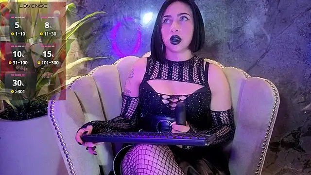 Anxelica Macondo  online show from 13, 5, 2026