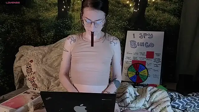 kohlbird online show from 25, 9, 2025