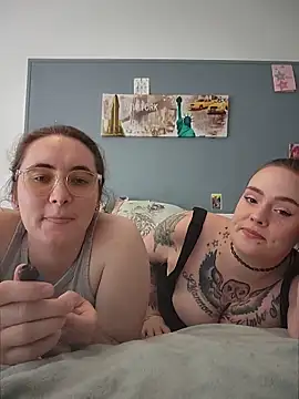 AndHerXO online show from 3, 6, 2026