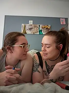 AndHerXO online show from 3, 6, 2026
