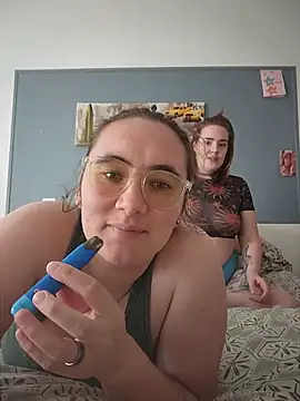 AndHerXO online show from 26, 7, 2026