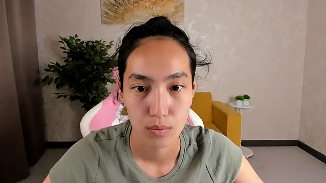 FlirtyAura online show from 29, 6, 2026