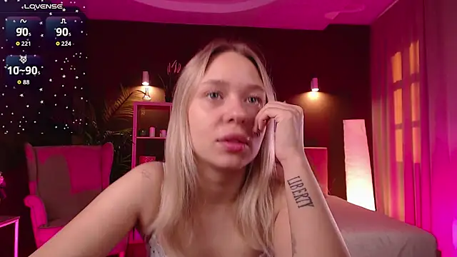 Pooja Hegde online show from 27, 9, 2025