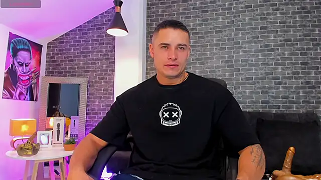 connorsmiith online show from 17, 9, 2025