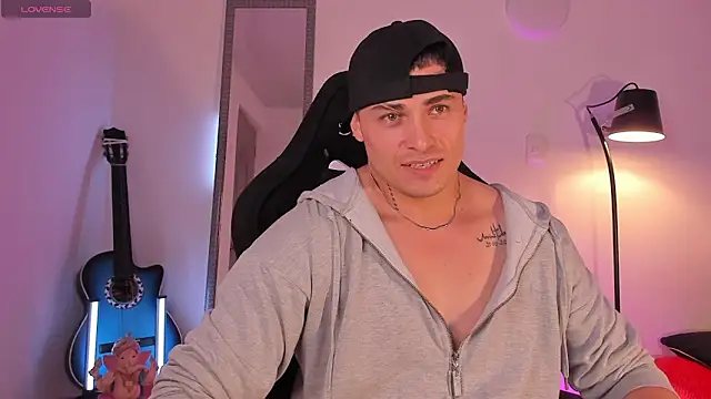 connorsmiith online show from 14, 6, 2026