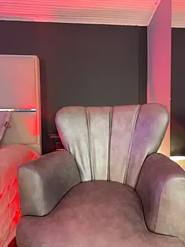 BellaFernandez   online show from 27, 6, 2026