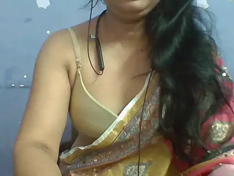 Snapshot of Marathi_q4een01 chatting on 6, 6, 2026 Marathi q4een01 online show from 6, 6, 2026