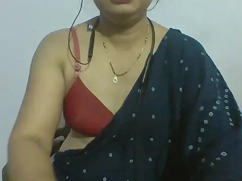Snapshot of Marathi_q4een01 chatting on 13, 6, 2026 Marathi q4een01 online show from 13, 6, 2026
