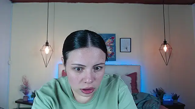 Snapshot of Megan_05_ chatting on 22, 6, 2026 Megan 05 online show from 22, 6, 2026