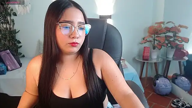 tinisweet online show from 6, 5, 2026