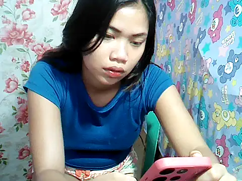 MorenaLovelyPinay24 online show from 3, 2, 2026