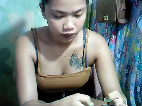 MorenaLovelyPinay24 online show from 19, 2, 2026
