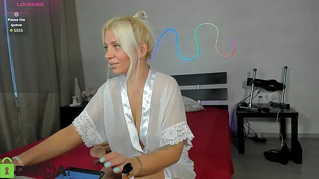 Stasy Traiin online show from 23, 9, 2025