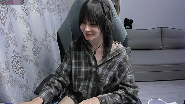MistyDark online show from 6, 5, 2026