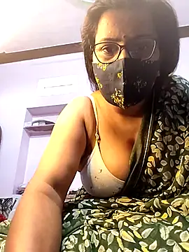 Snapshot of sexy_aaru chatting on 12, 11, 2025 sexy aaru online show from 12, 11, 2025