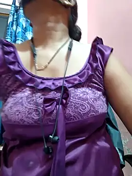 Snapshot of Sonalihot_ chatting on 8, 10, 2025 Sonalihot online show from 8, 10, 2025