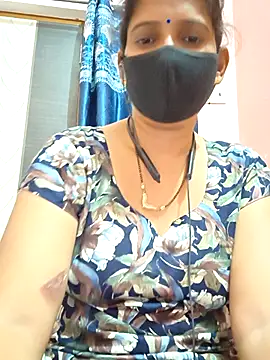 Snapshot of Sonalihot_ chatting on 18, 10, 2025 Sonalihot online show from 18, 10, 2025