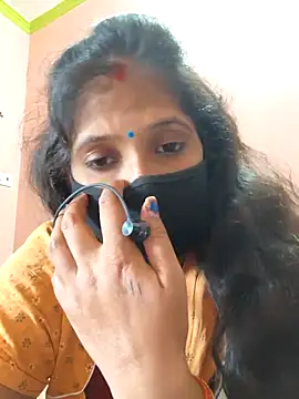 Snapshot of Sonalihot_ chatting on 27, 10, 2025 Sonalihot online show from 27, 10, 2025