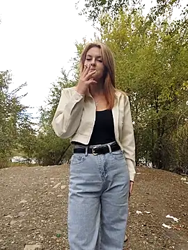 YOOUR EVAA online show from 20, 9, 2025