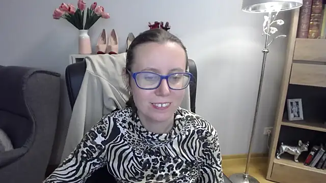 sweetxLizzy online show from 4, 12, 2025