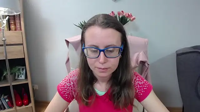 Snapshot of sweetxLizzy chatting on 4, 5, 2026 sweetxLizzy online show from 4, 5, 2026