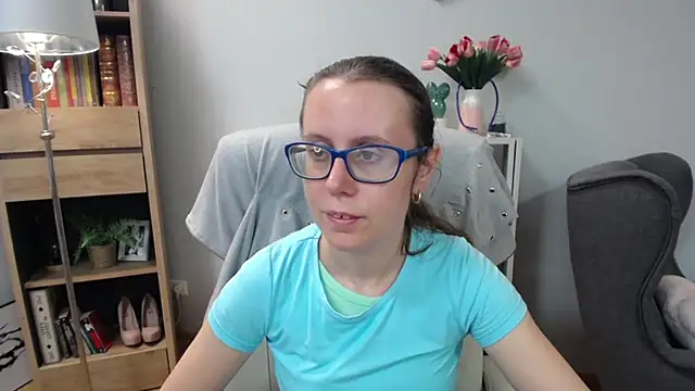sweetxLizzy online show from 9, 6, 2026