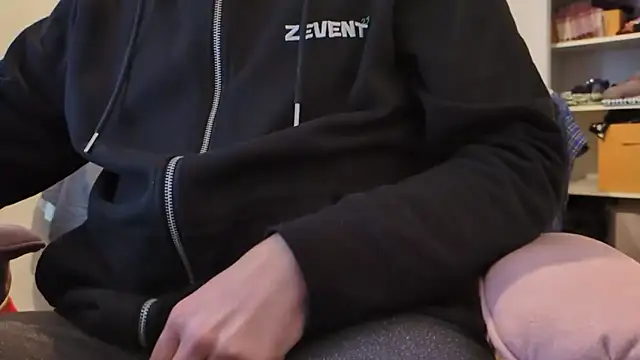 Jonpol74  online show from 23, 2, 2026