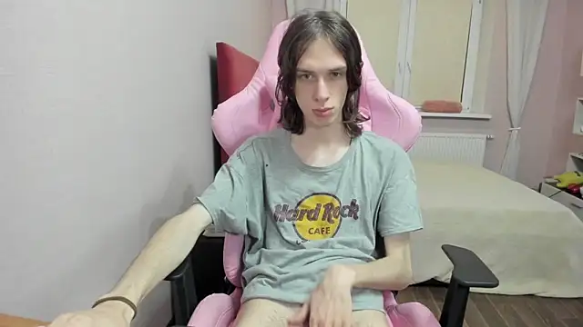 eleganc3 online show from 3, 10, 2025