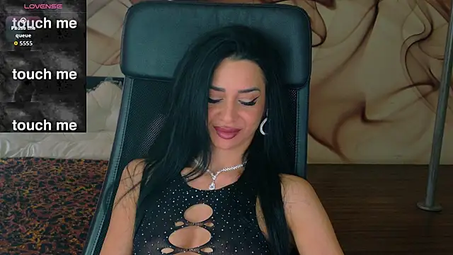 NaomiScarlet online show from 13, 11, 2025