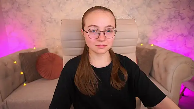 ArrinaWairr online show from 24, 6, 2026