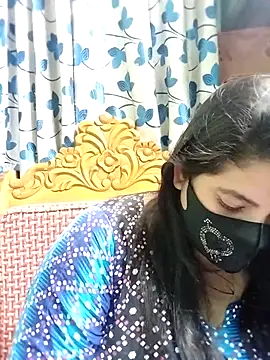 Snapshot of Sofia-0 chatting on 13, 10, 2025 Sofia-0 online show from 13, 10, 2025