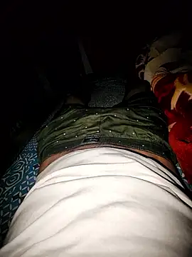 Snapshot of arsh_couple chatting on 19, 9, 2025 arsh couple online show from 19, 9, 2025