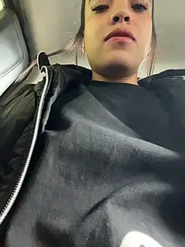 JuanitaMore01 online show from 30, 4, 2026