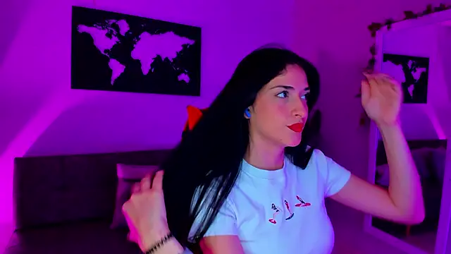 ZoeValencia1 online show from 4, 3, 2026