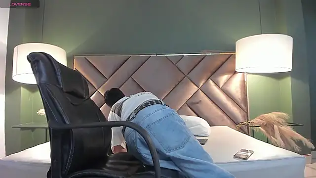 Aiden Royce online show from 11, 1, 2026