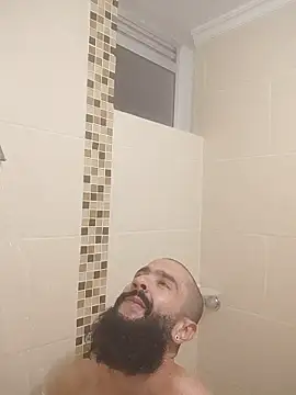 Snapshot of FranccoJ chatting on 13, 11, 2025 FranccoJ online show from 13, 11, 2025