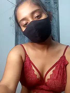 Snapshot of shrutee12 chatting on 10, 10, 2025 shrutee12 online show from 10, 10, 2025