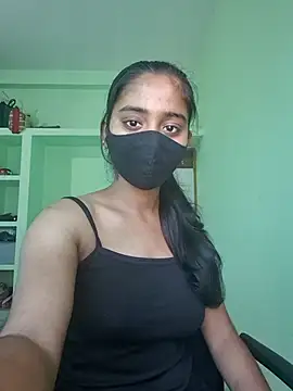 Snapshot of shrutee12 chatting on 8, 2, 2026 shrutee12 online show from 8, 2, 2026